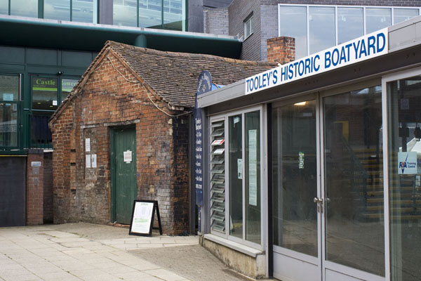 Tooley's Boatyard entrance, Tooley's Boatyard