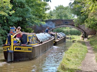 Keppel & Lindsay heading towards Filance Bridge - 2022 Photo Comp entry