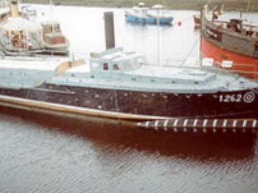 RAF 1262 - starboard side view