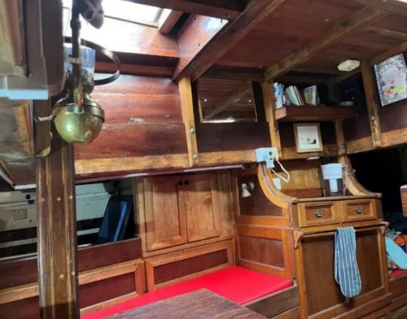 Rosa & Ada interior