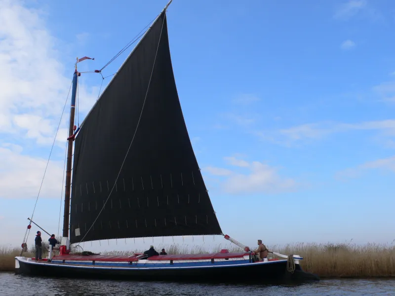 Albion under sail, port side view