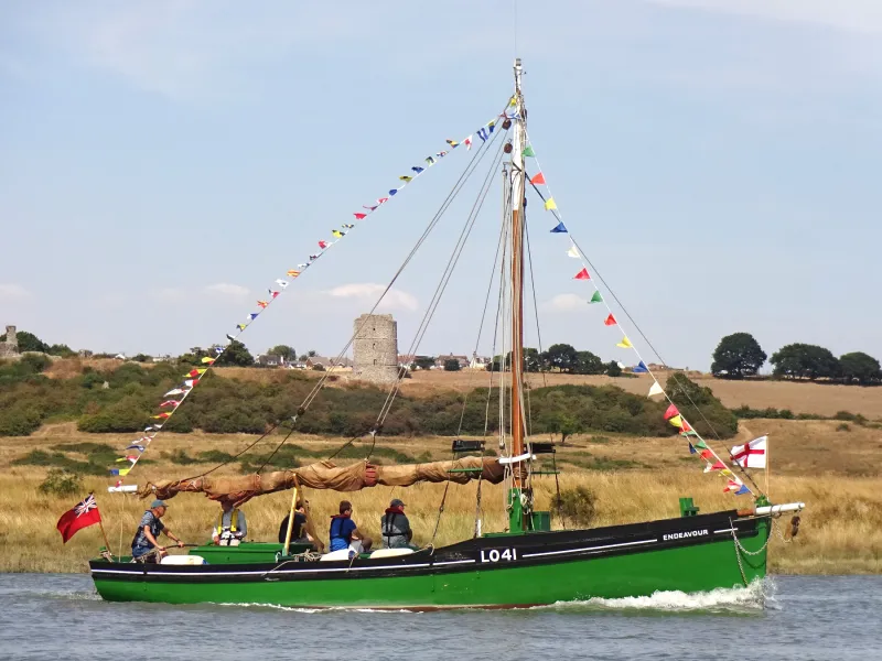 Endeavour with Hadleigh Castle by Rob Everitt