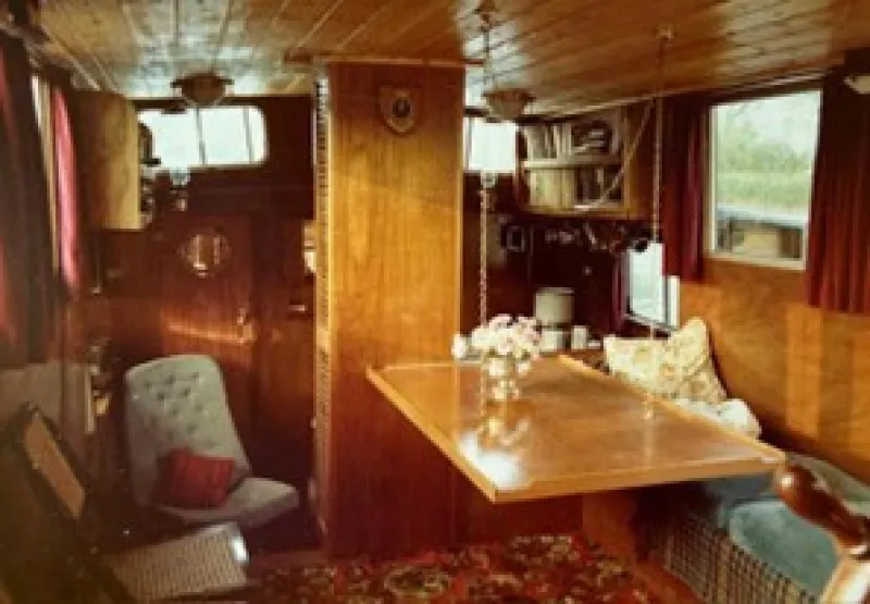St George interior