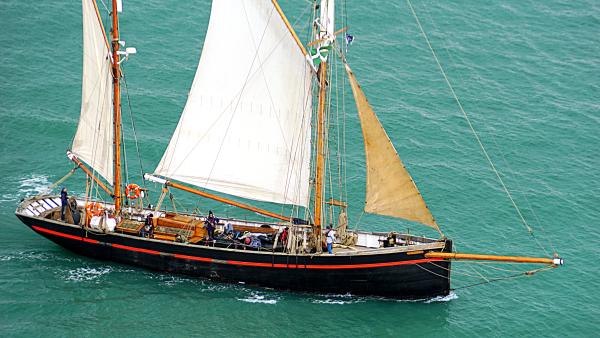 Photo Comp 2018 entry - Leader sailing Off Berry Head, by Peter Hunt