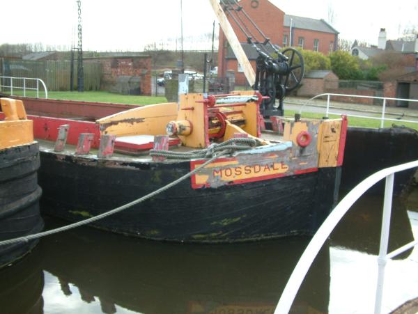 Mossdale - starboard bow