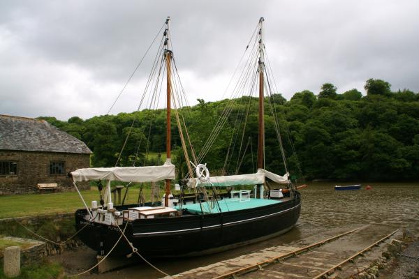 Shamrock - starboard view