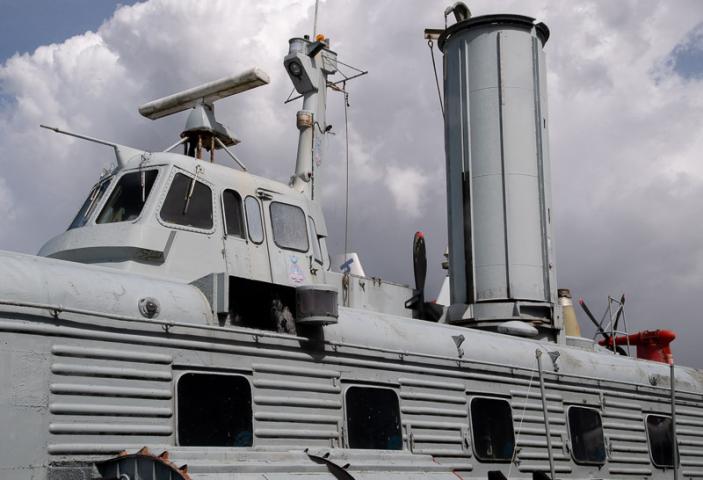 BH7 - on display at Hovercraft Museum