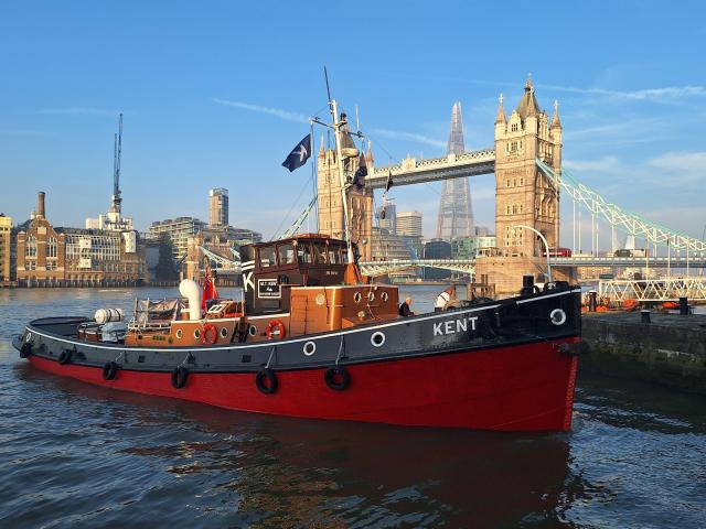 Kent locking into St Katharine Docks - Photo Comp 2024